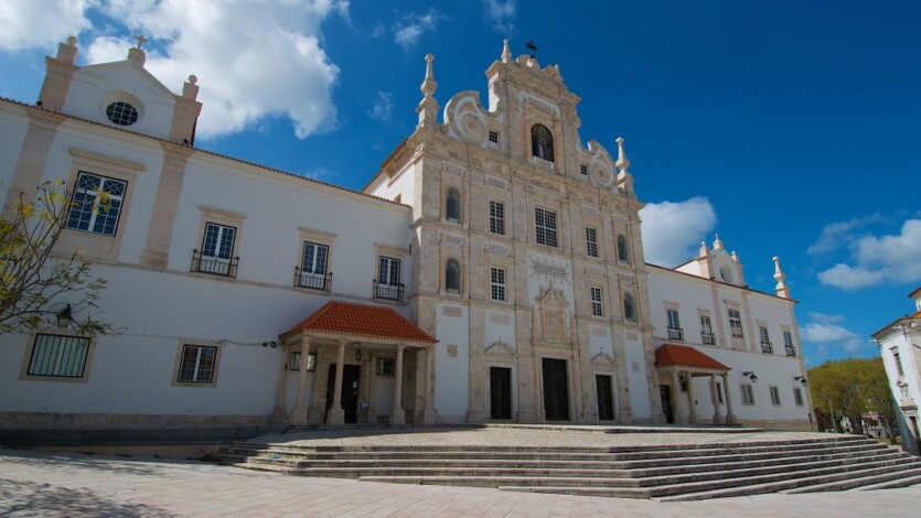 Lançamento da obra «Catedral e Museu Diocesano de Santarém»