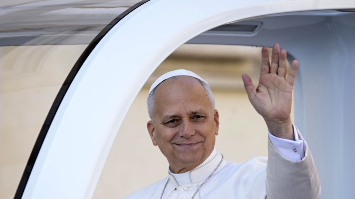 Papa Leão faz a primeira viagem