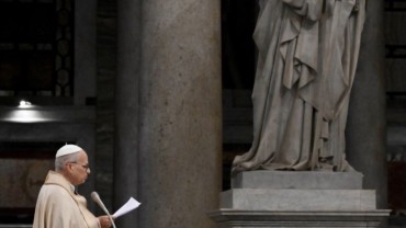 Papa alerta que divisões tornam rosto da Igreja «mais opaco»