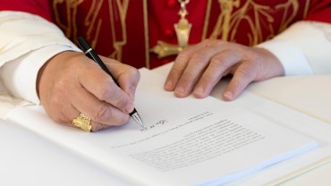 «Magnifica Humanitas»: Papa exige desarmamento tecnológico