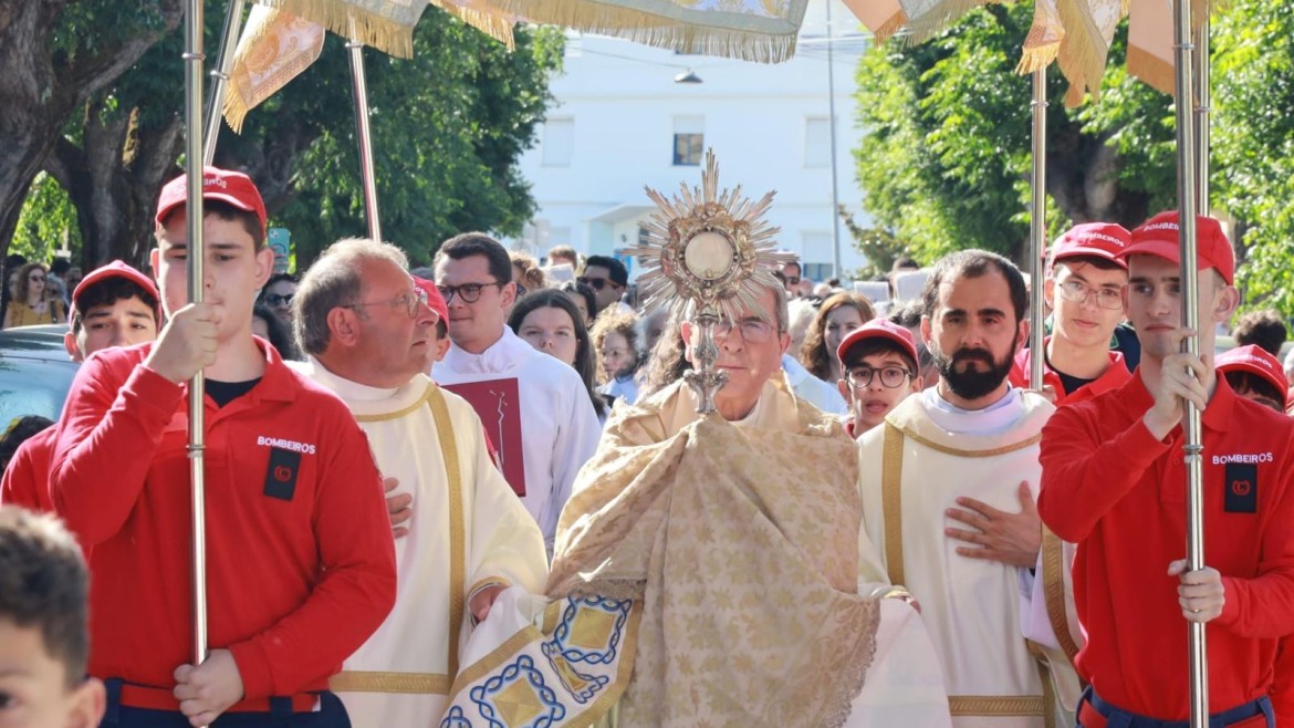 Corpo de Deus: Bispo de Santarém reconheceu centralidade da Eucaristia