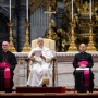 Papa: Eucaristia: «Esta assembleia não é substituível por uma presença virtual»